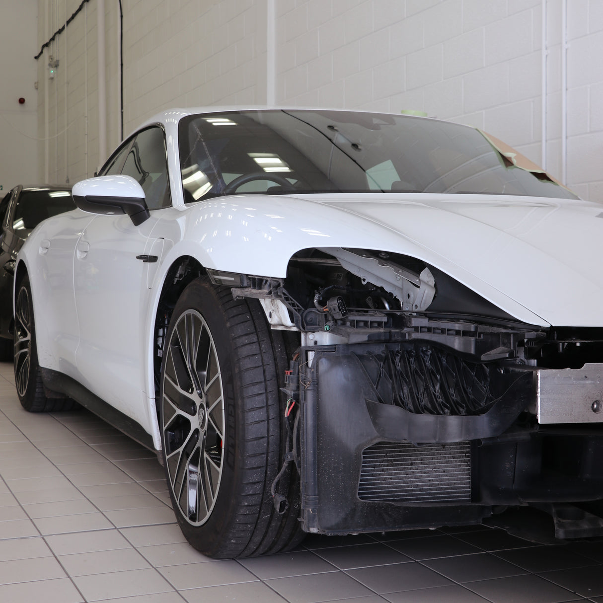 Electric/Hybrid Vehicle Awareness Level 3 Award